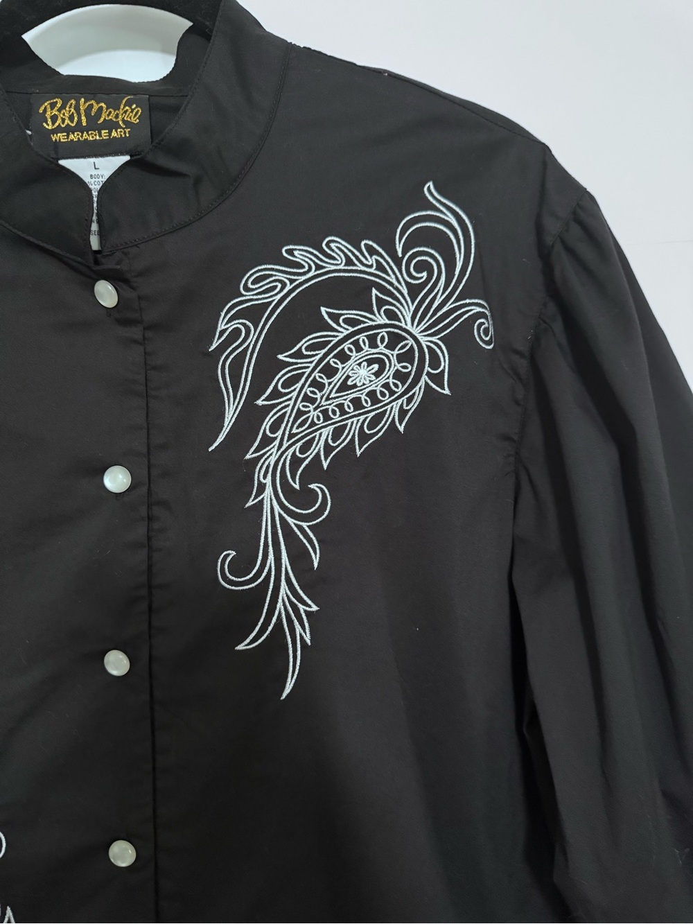Bob Mackie Black Blouse with White Paisley Embroidery Accents - Picture 3 of 9